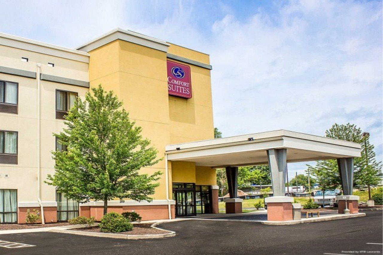 Holiday Inn - Cheshire - Southington By Ihg Exterior photo